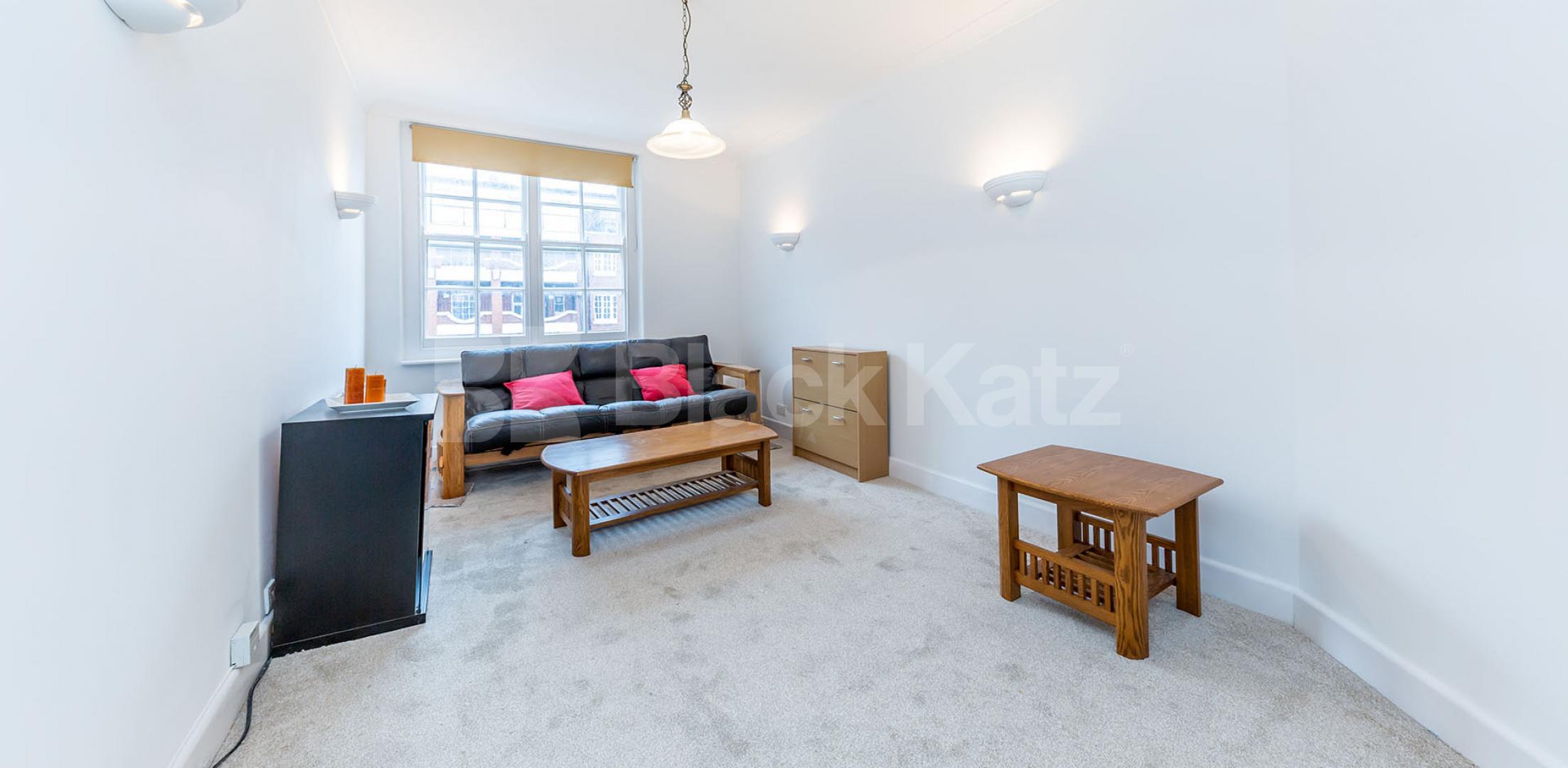 			PORTERED MANSION BLOCK!, 1 Bedroom, 1 bath, 1 reception Flat			 Grove End Road, ST JOHNS WOOD